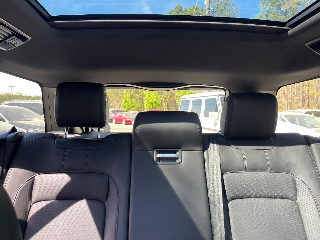 2018 Land Rover Range Rover - $27,985