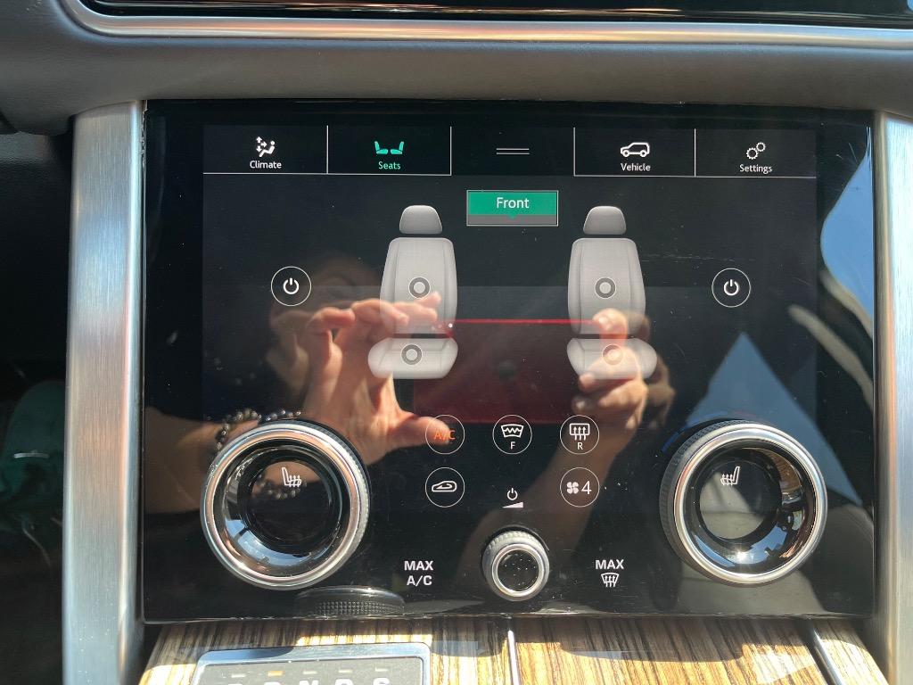 2018 Land Rover Range Rover - $27,985