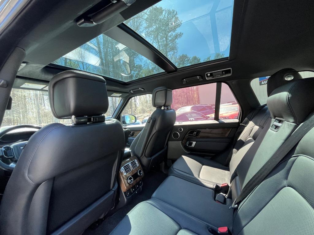 2018 Land Rover Range Rover - $27,985