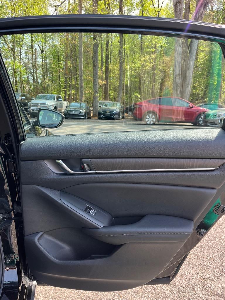 2021 Honda Accord - $21,985