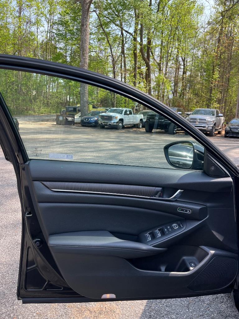 2021 Honda Accord - $21,985