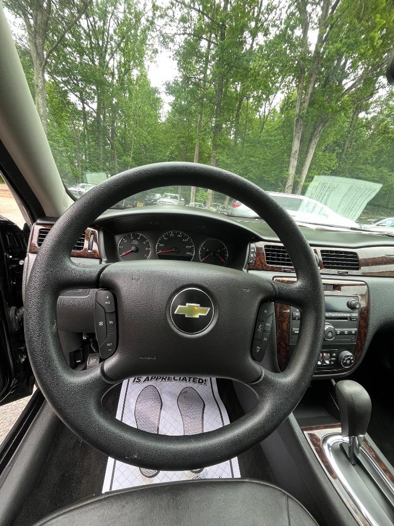 2016 Chevrolet Impala - $9,385