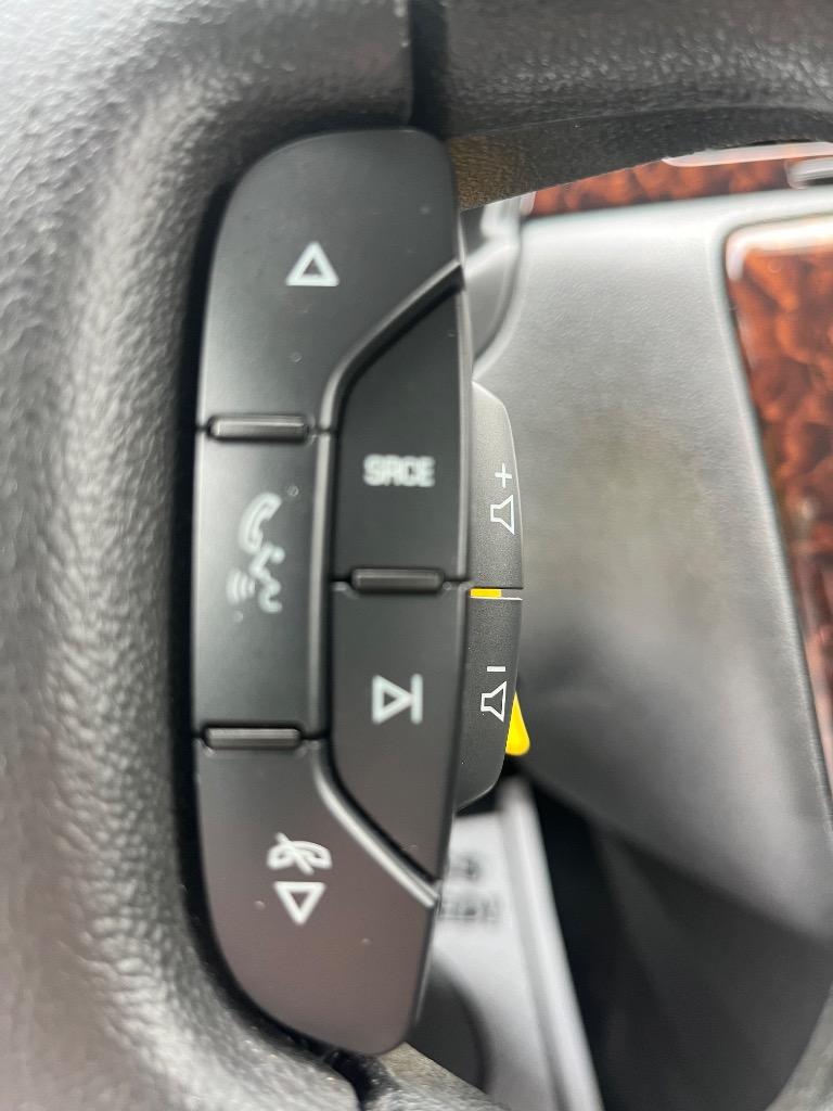2016 Chevrolet Impala - $9,385