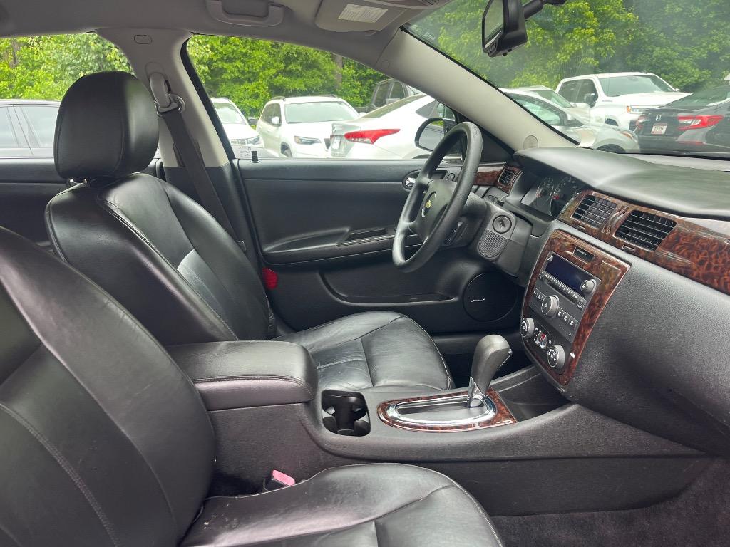 2016 Chevrolet Impala - $9,385