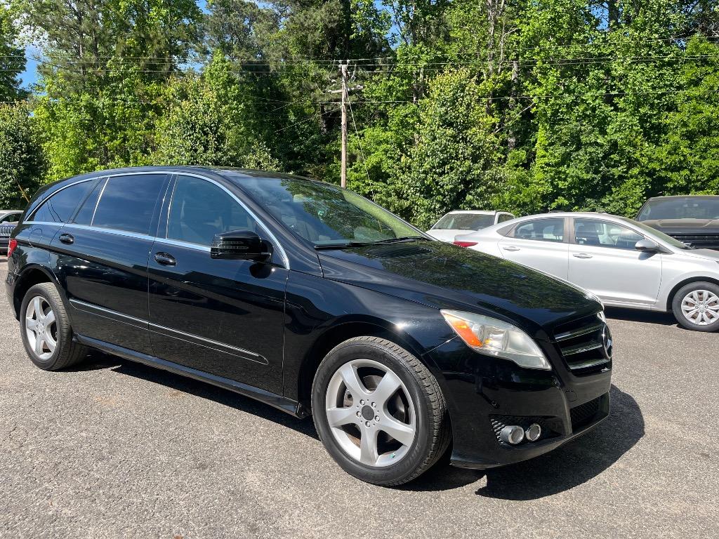2011 Mercedes-Benz R-Class - $9,285