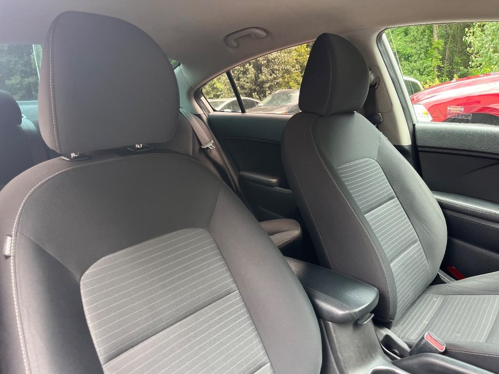 2017 Kia Forte - $9,485