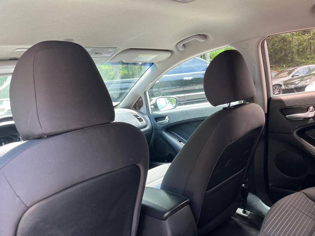 2017 Kia Forte - $9,485