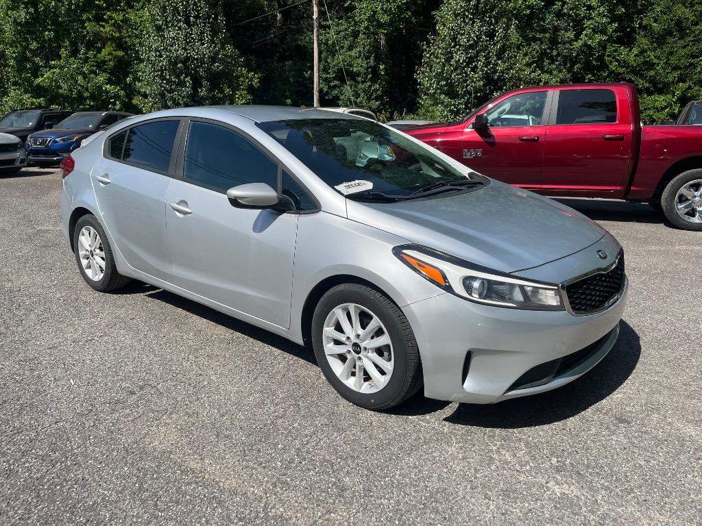 2017 Kia Forte - $9,485