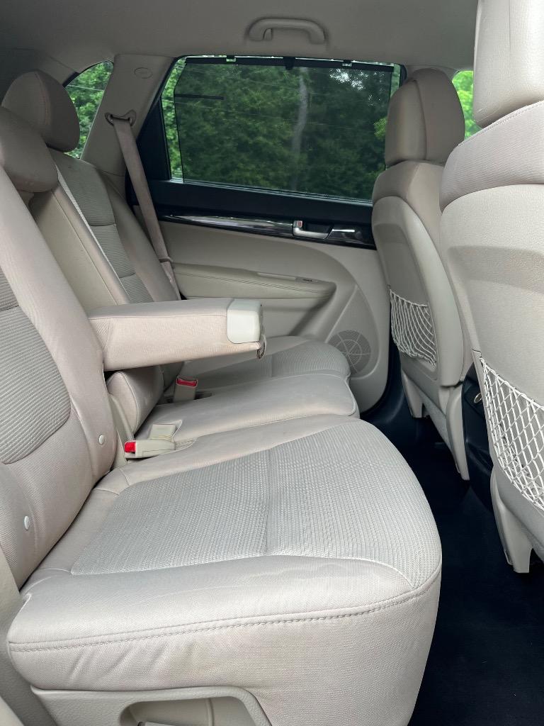 2014 Kia Sorento - $5,900