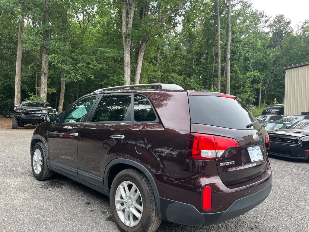 2014 Kia Sorento - $5,900