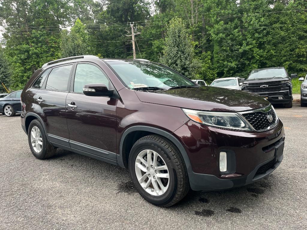 2014 Kia Sorento - $5,900