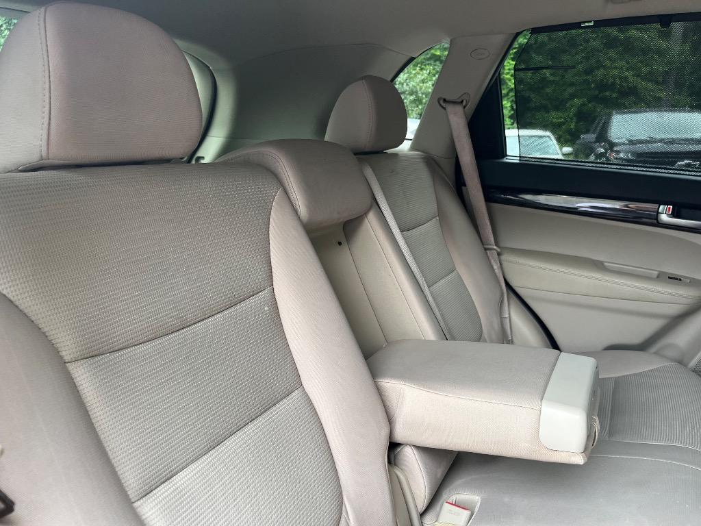 2014 Kia Sorento - $5,900