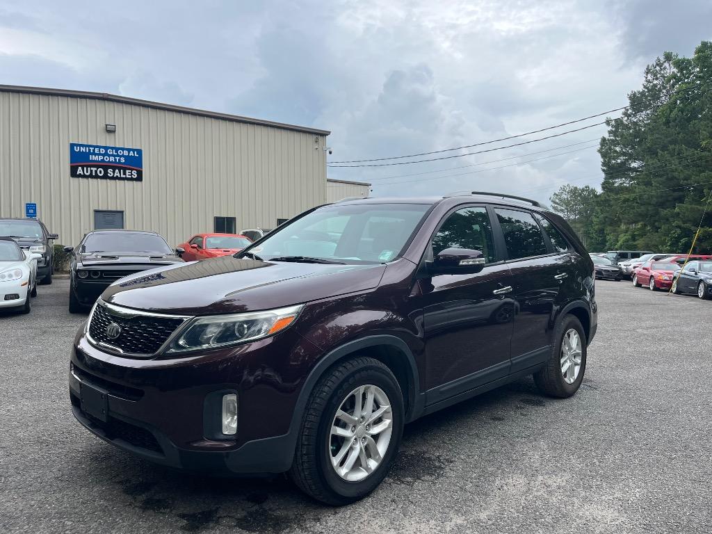 2014 Kia Sorento - $5,900