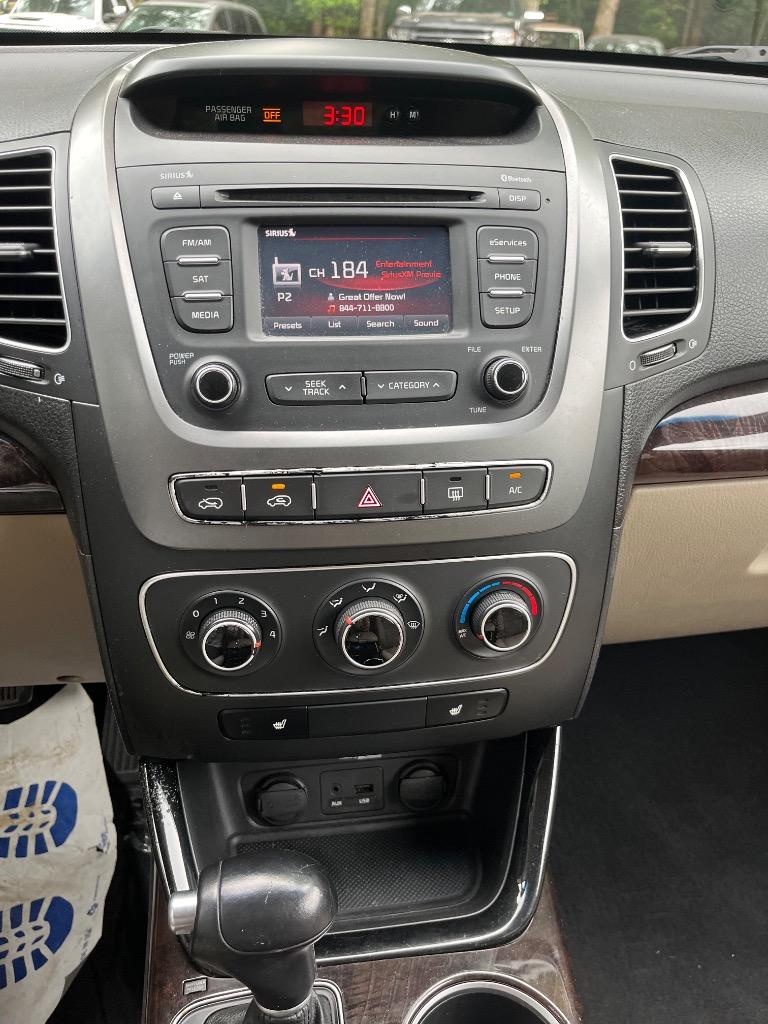 2014 Kia Sorento - $5,900