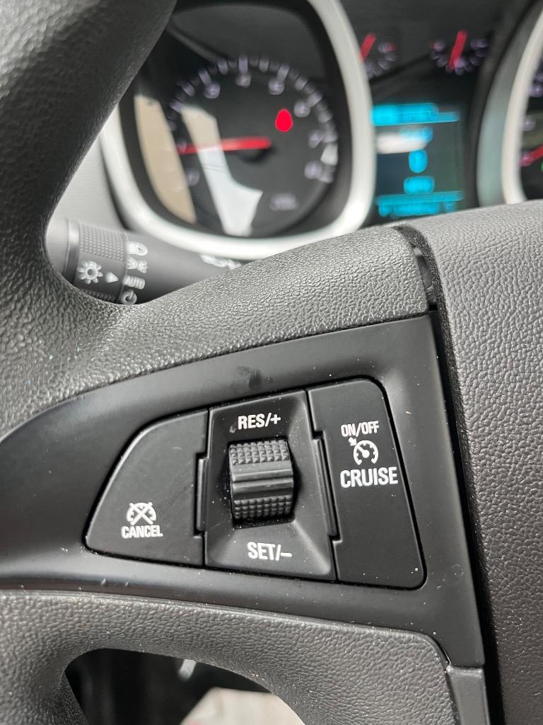 2017 Chevrolet Equinox - $8,585