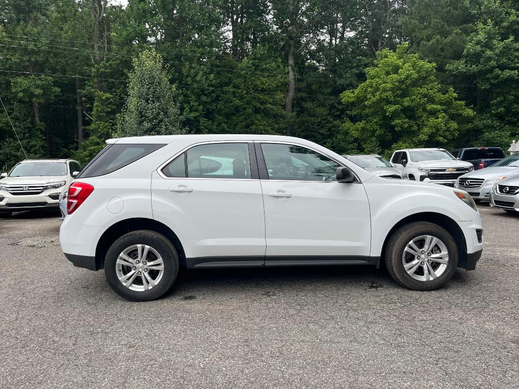 2017 Chevrolet Equinox - $8,585