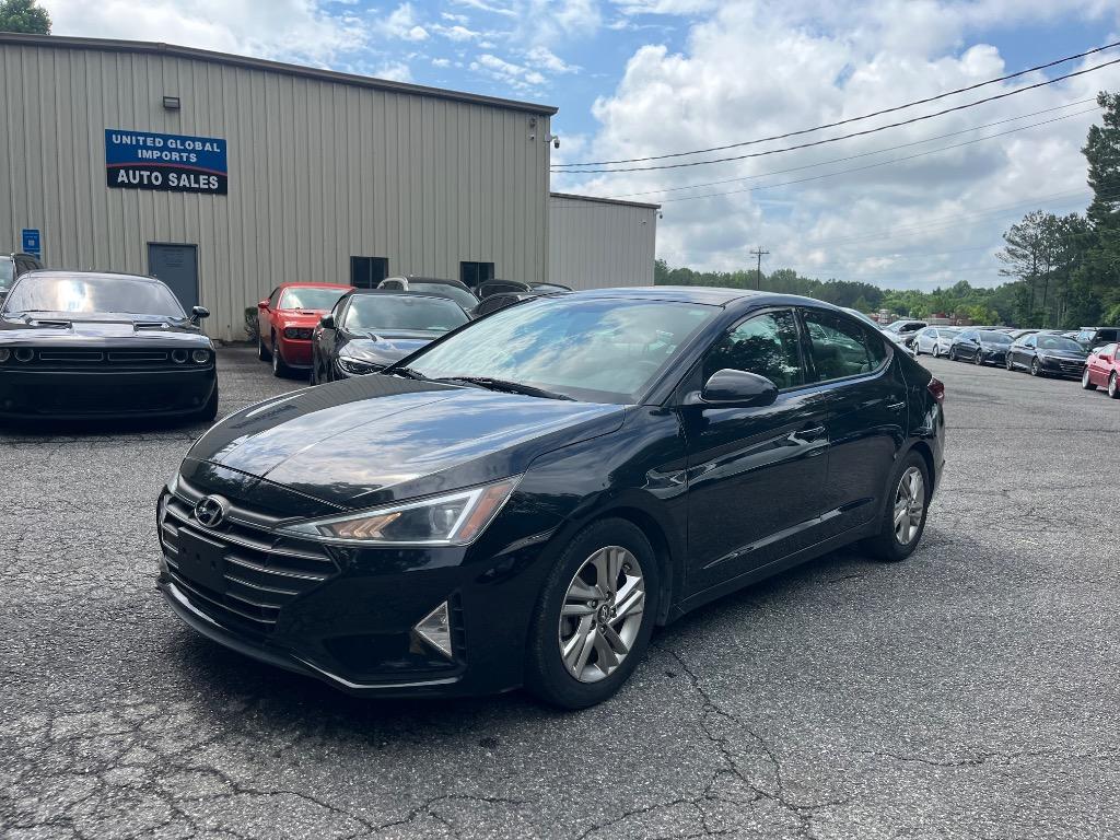 2019 Hyundai Elantra - $13,985