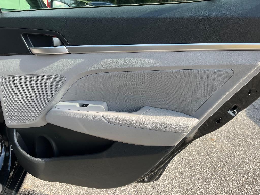 2019 Hyundai Elantra - $13,985