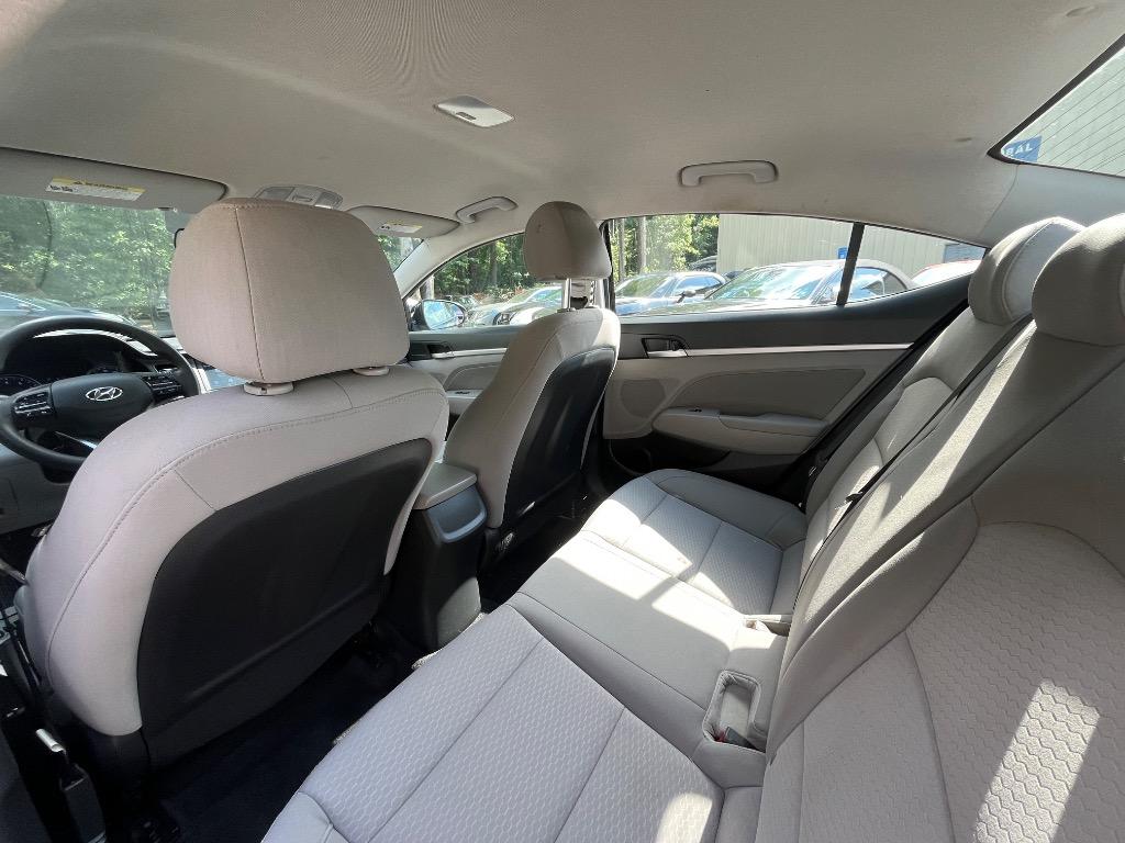 2019 Hyundai Elantra - $13,985