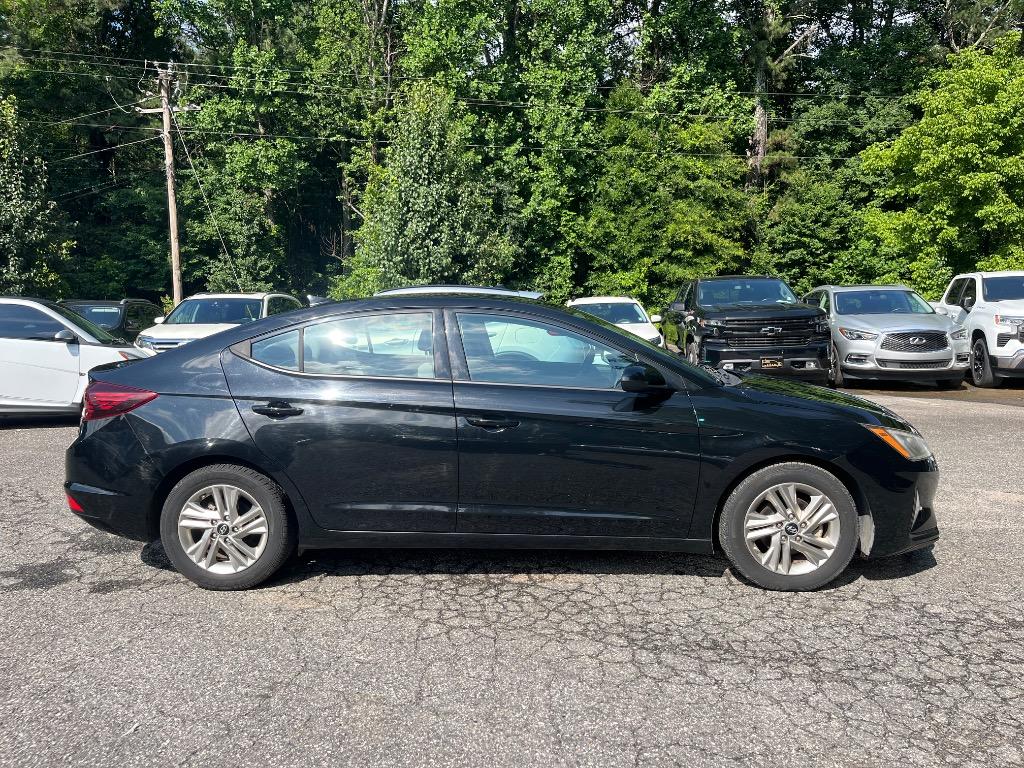 2019 Hyundai Elantra - $13,985