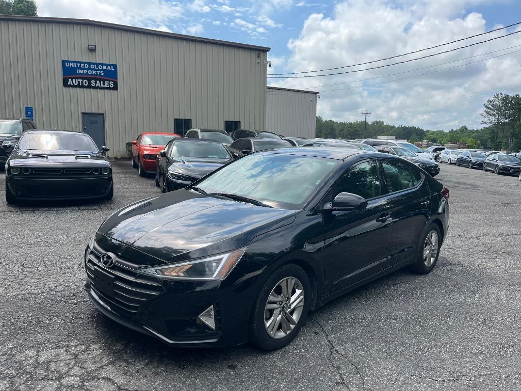 2019 Hyundai Elantra - $13,985