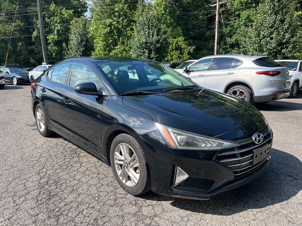 2019 Hyundai Elantra - $13,985