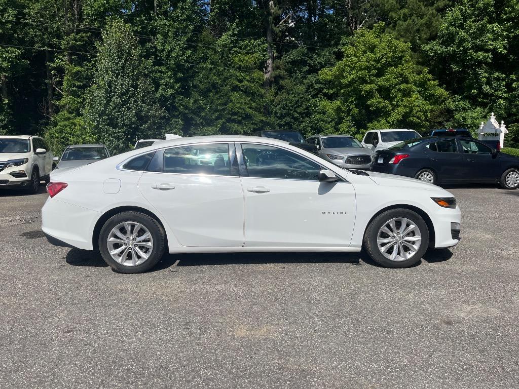 2019 Chevrolet Malibu - $13,985