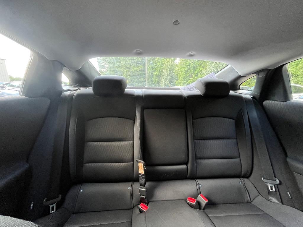 2019 Chevrolet Malibu - $13,985