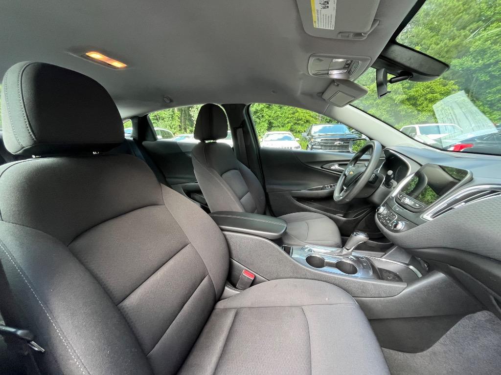 2019 Chevrolet Malibu - $13,985
