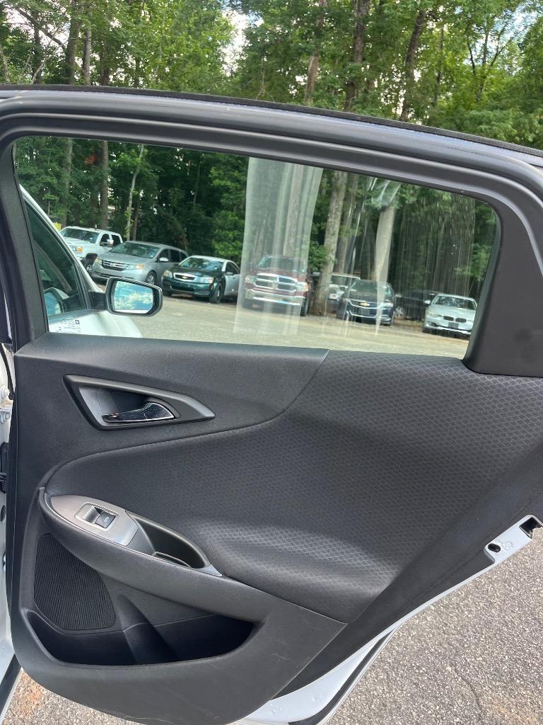 2019 Chevrolet Malibu - $13,985