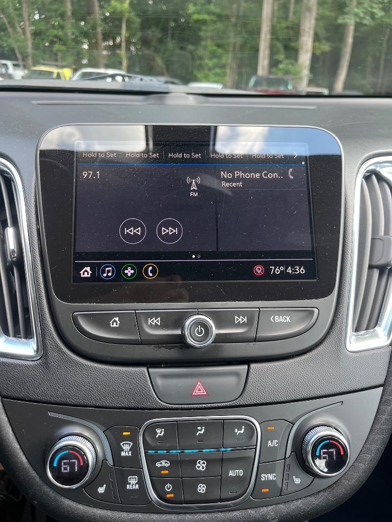 2019 Chevrolet Malibu - $13,985