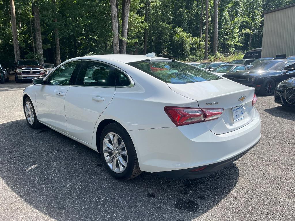 2019 Chevrolet Malibu - $13,985