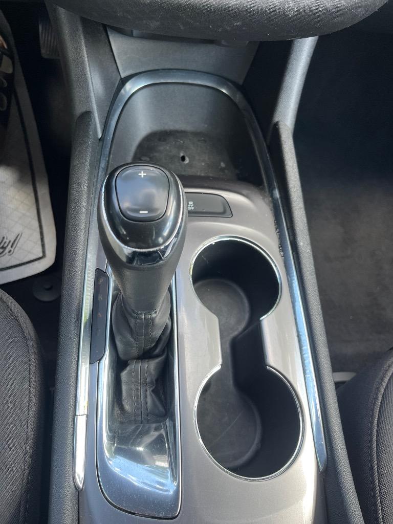 2019 Chevrolet Malibu - $13,985