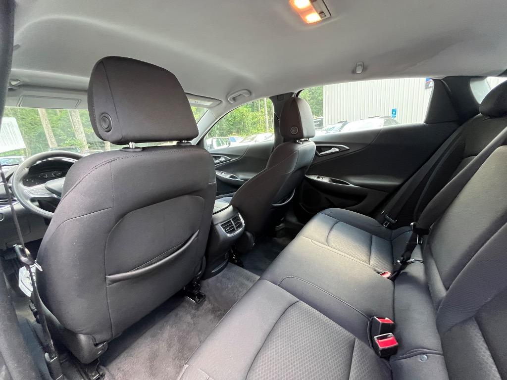 2019 Chevrolet Malibu - $13,985