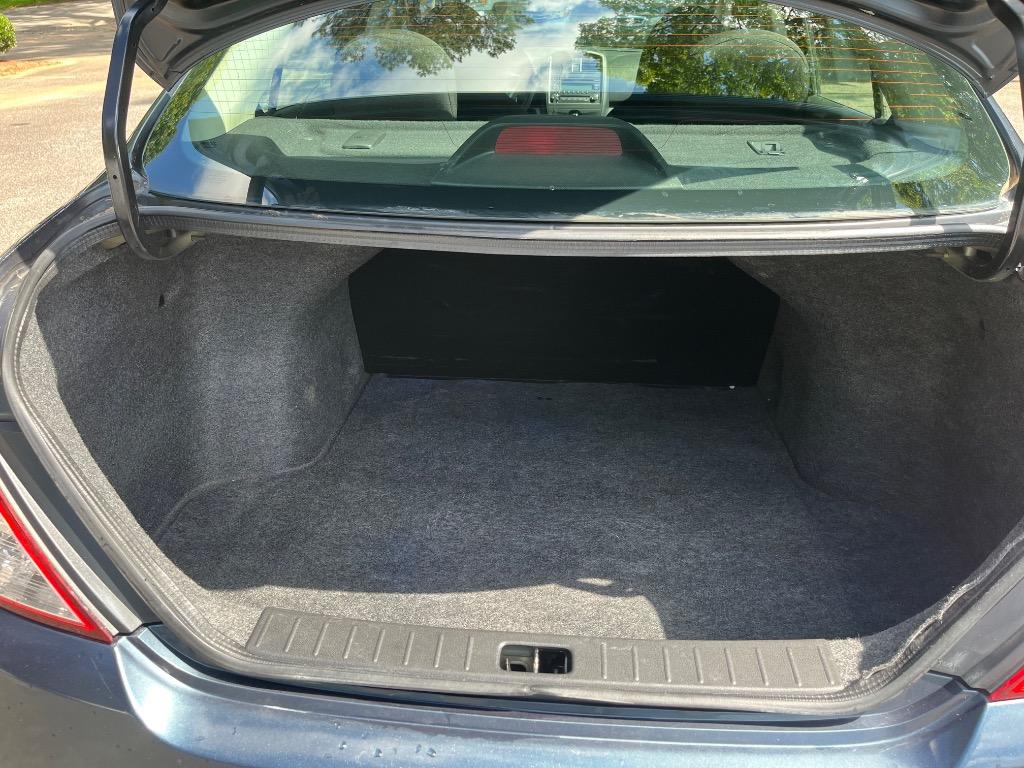 2017 Nissan Versa - $7,985