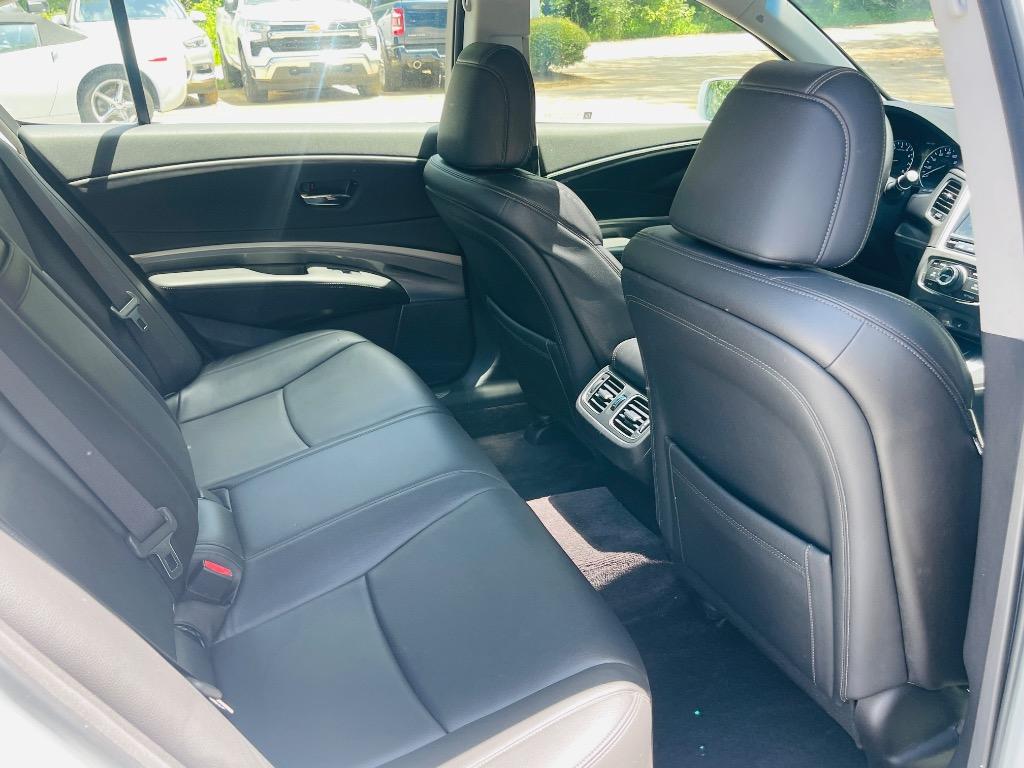2014 Acura RL - $12,485