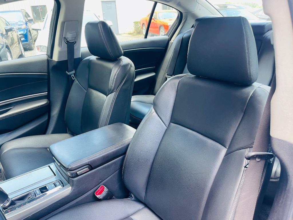 2014 Acura RL - $12,485