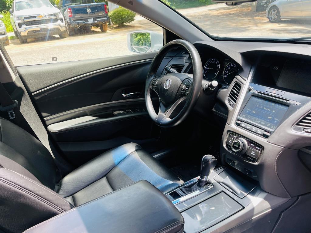 2014 Acura RL - $12,485