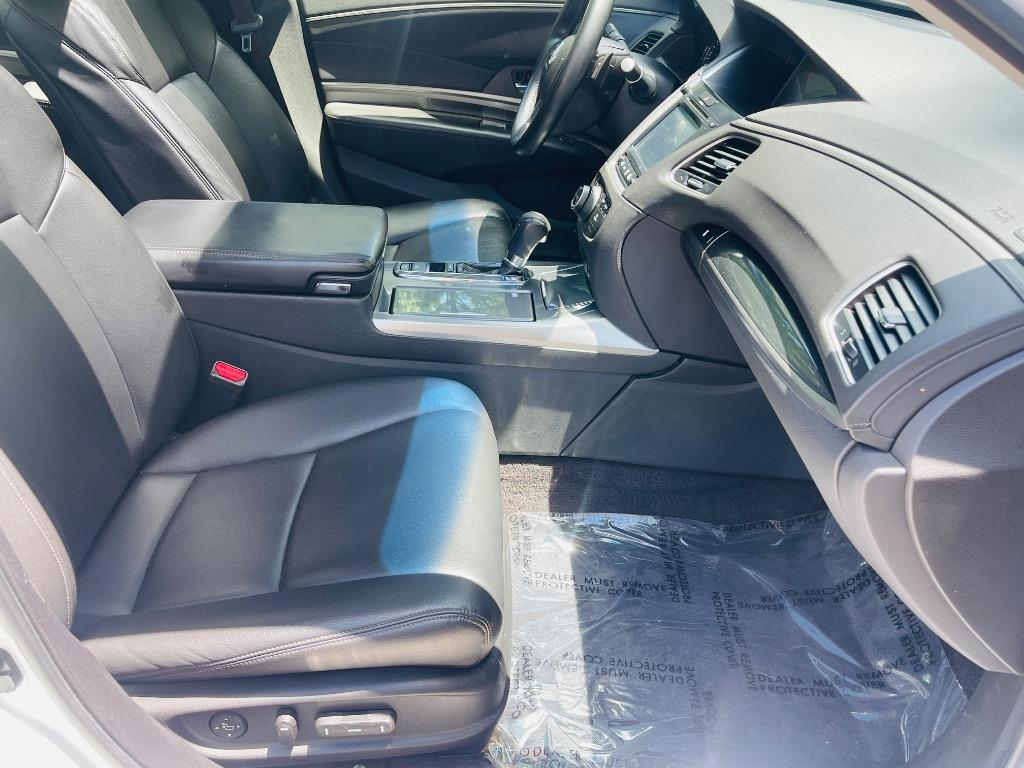 2014 Acura RL - $12,485