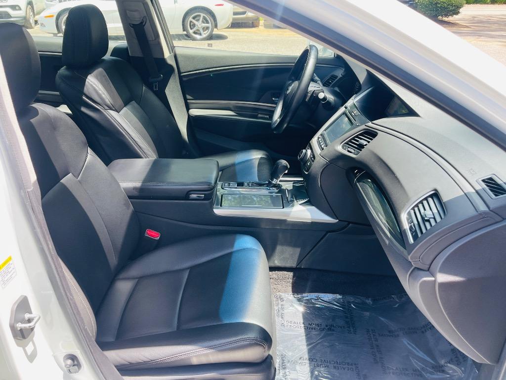 2014 Acura RL - $12,485