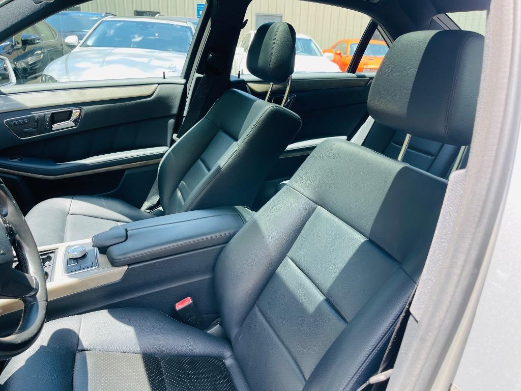 2010 Mercedes-Benz E-Class - $12,385