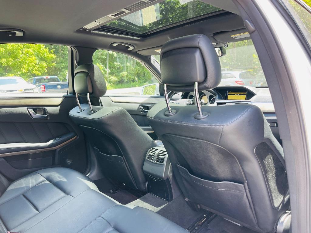 2010 Mercedes-Benz E-Class - $12,385