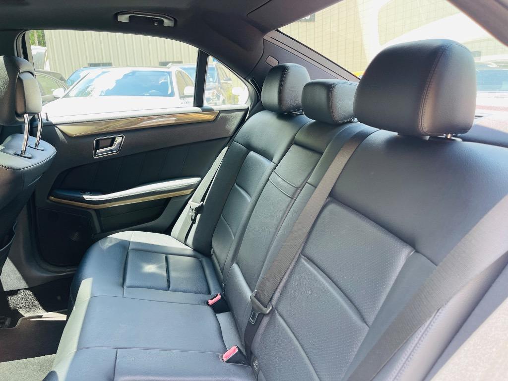 2010 Mercedes-Benz E-Class - $12,385