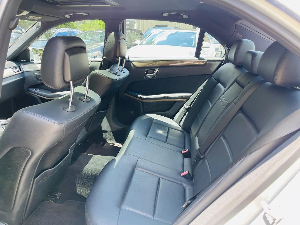 2010 Mercedes-Benz E-Class - $12,385