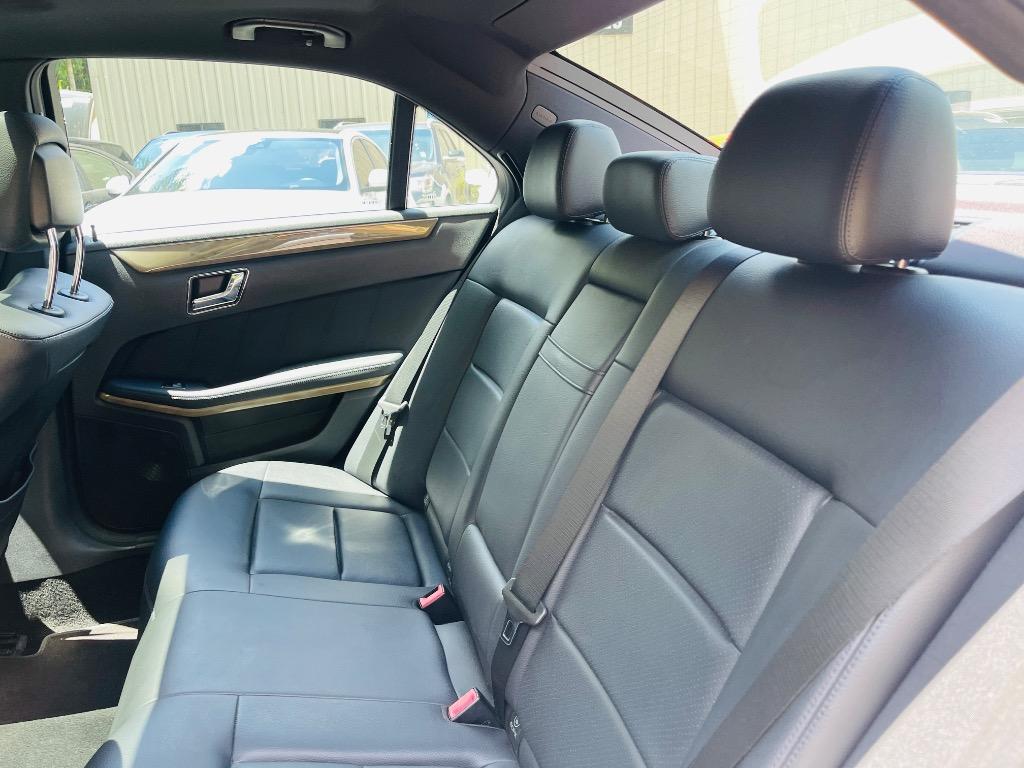 2010 Mercedes-Benz E-Class - $12,385