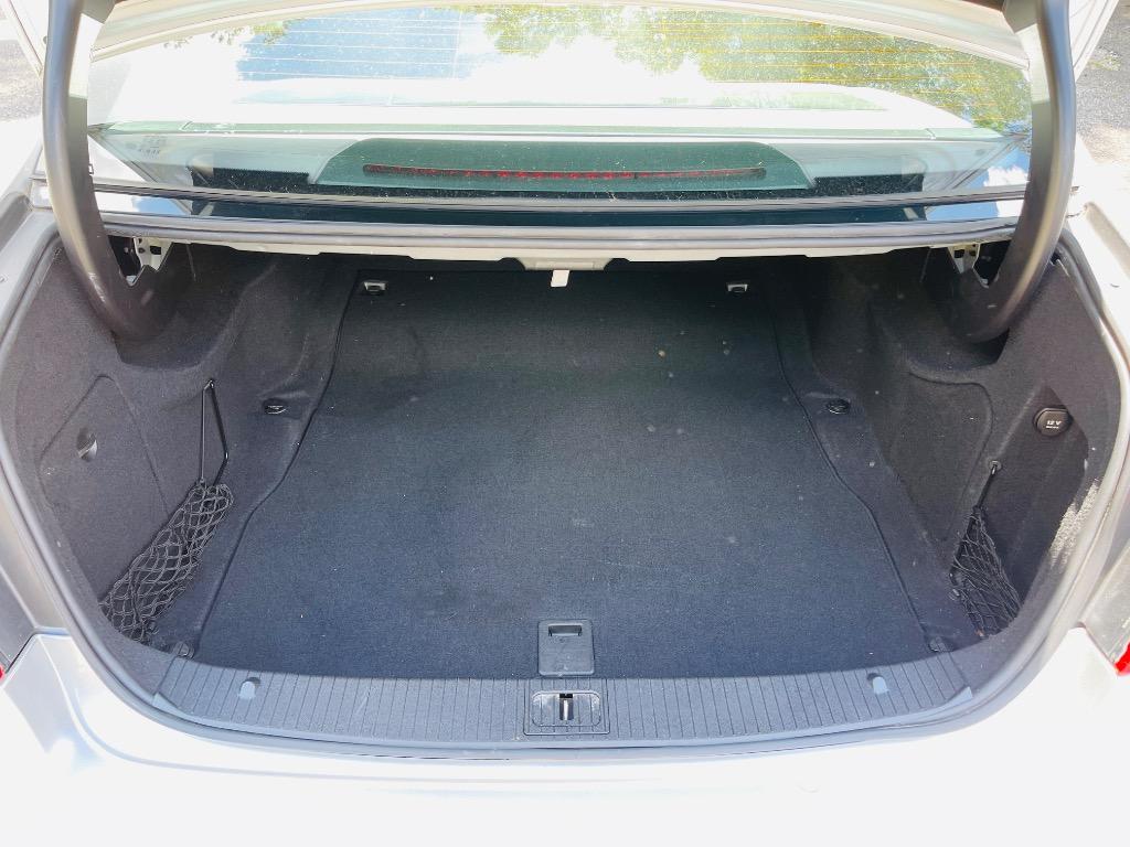 2010 Mercedes-Benz E-Class - $12,385