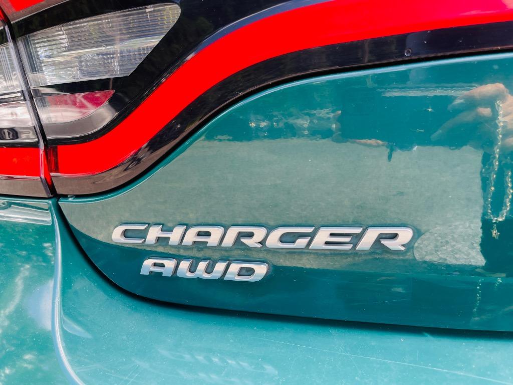 2017 Dodge Charger - $9,985