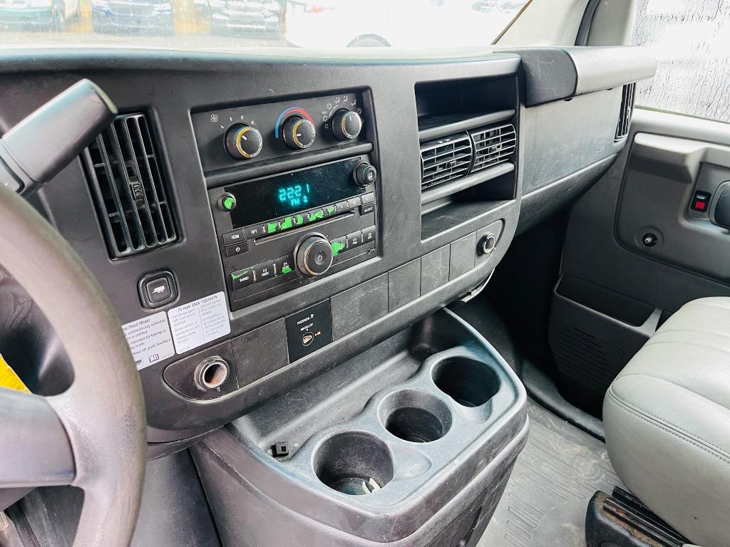 2014 GMC Savana - $9,985