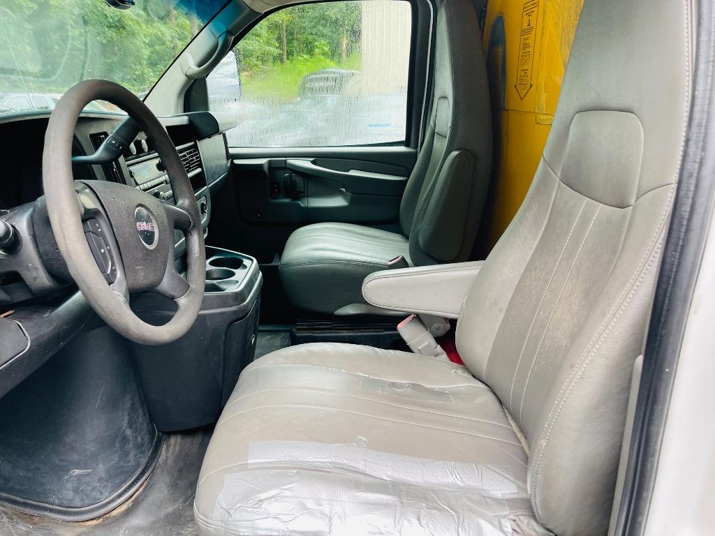 2014 GMC Savana - $9,985