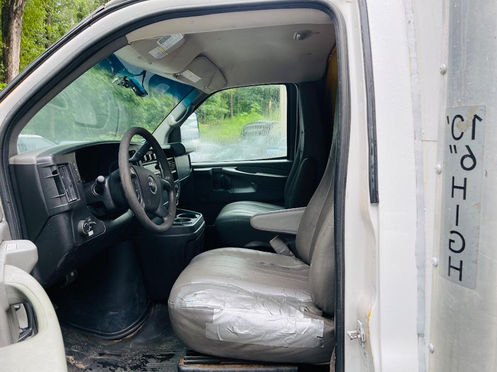 2014 GMC Savana - $9,985